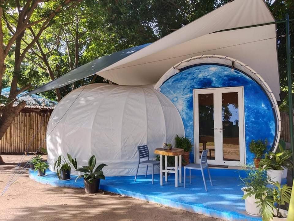 Shenanigans Glamping Resort Zamboanguita  Exteriér fotografie