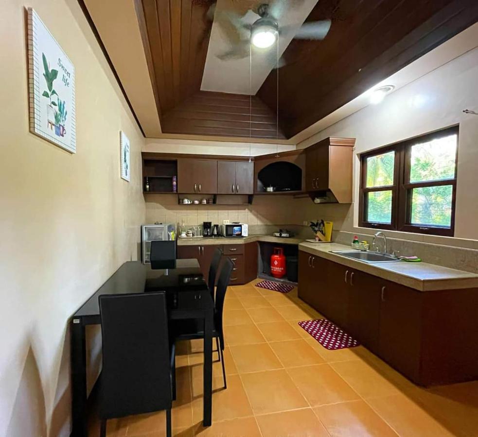Shenanigans Glamping Resort Zamboanguita  Exteriér fotografie