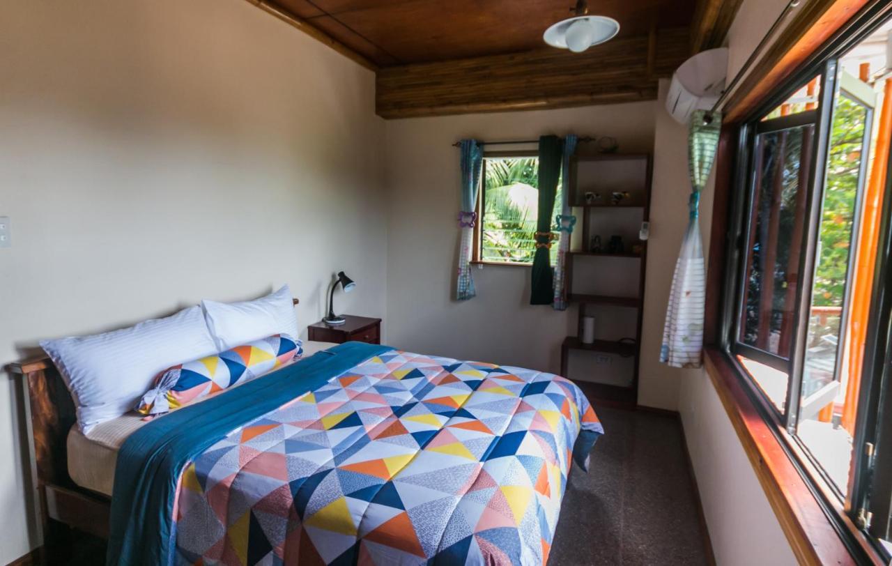 Shenanigans Glamping Resort Zamboanguita  Exteriér fotografie